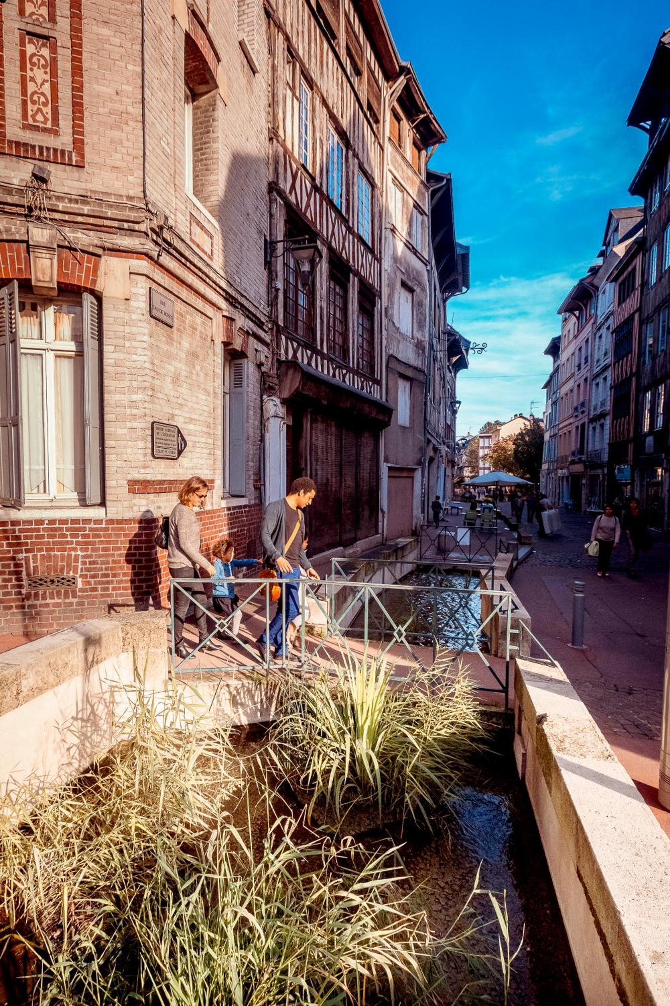Le Canyon Rouen Centre By Myfrenchpat Terrasse & Parking Exterior photo